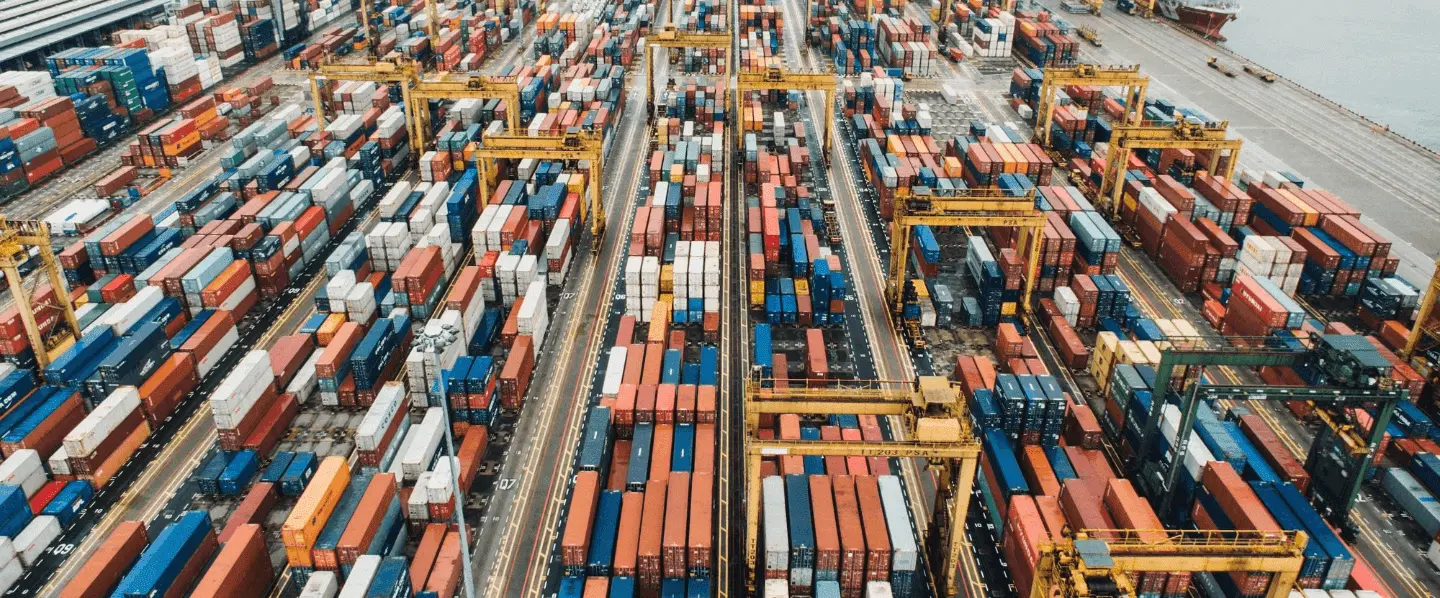 Containers on Port | Arab economic integration